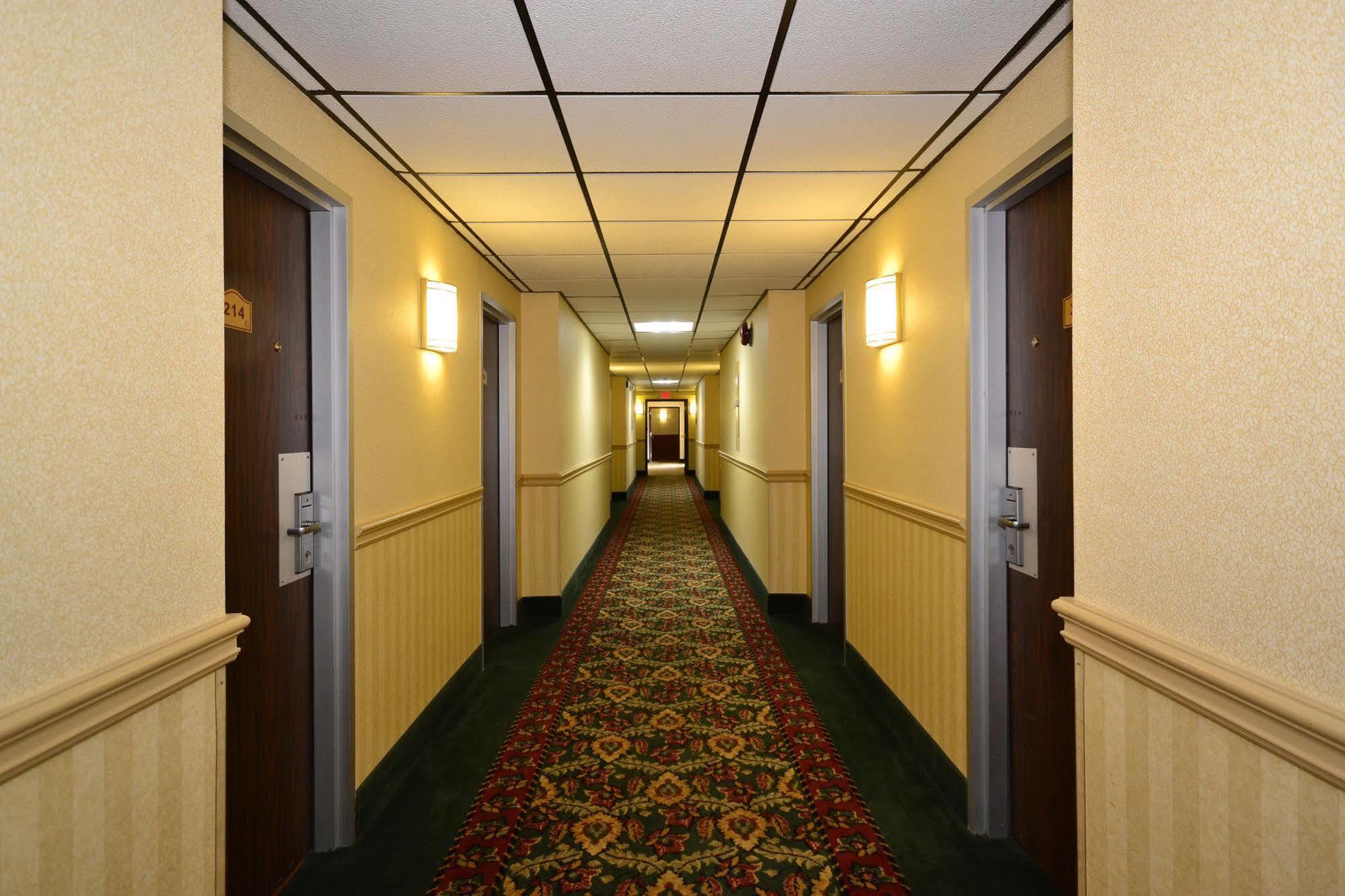 Howard Johnson By Wyndham Saugerties Zewnętrze zdjęcie